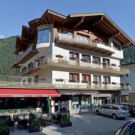 Hotel Garni Jennewein Mayrhofen Rom bilde